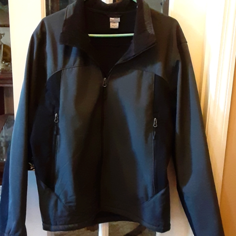 Champion C9 black gray jacket zipper closure 2 front pockets lined Medium EUC…